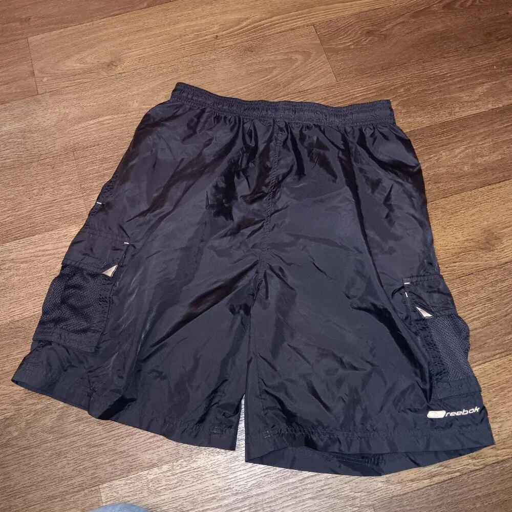 Vintage 90s Reebok Black Nylon men short sz L